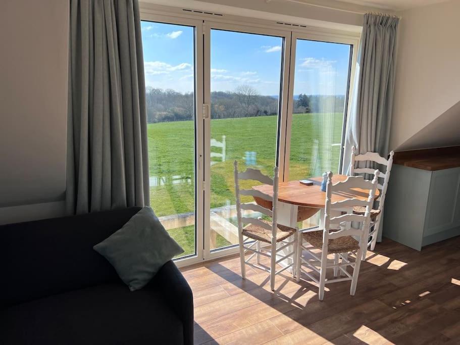 The Swish - New Forest Get Away Redlynch  المظهر الخارجي الصورة